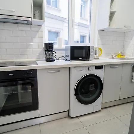 Appartement Victoriei Gem - Elegant Central Retreat *